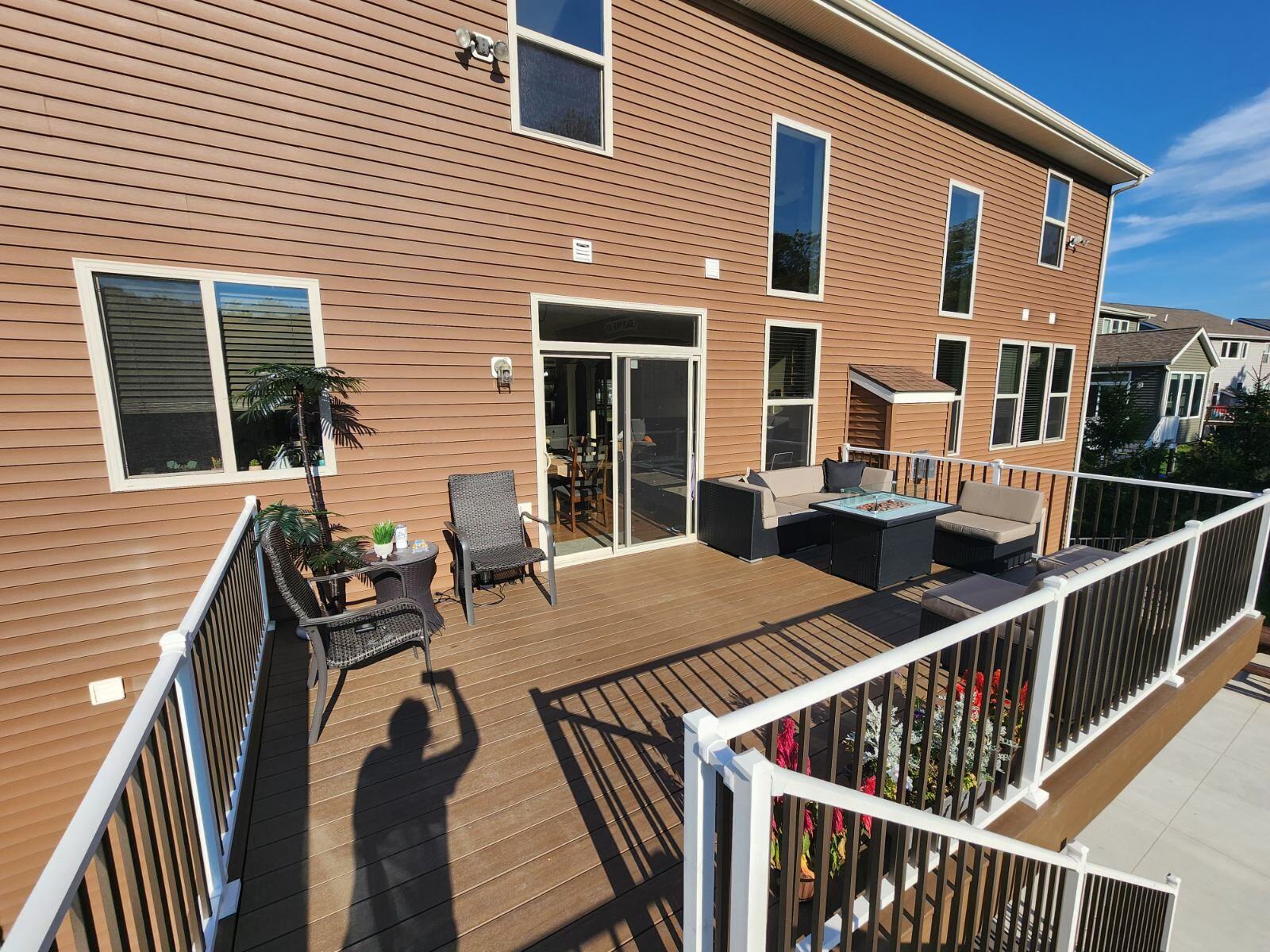full finished deck in grand rapids
