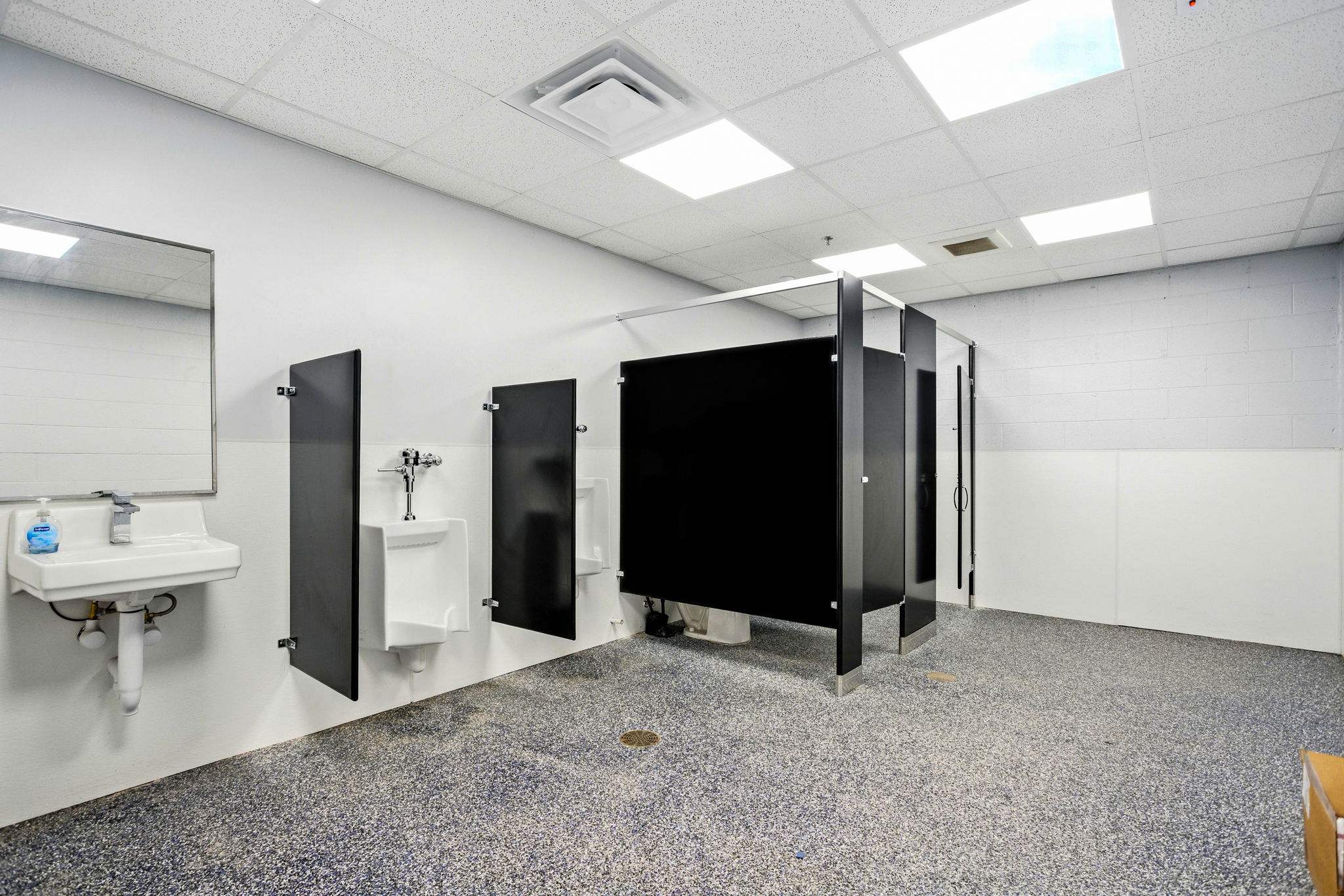 28-web-or-mls-4111-stafford-ave-sw