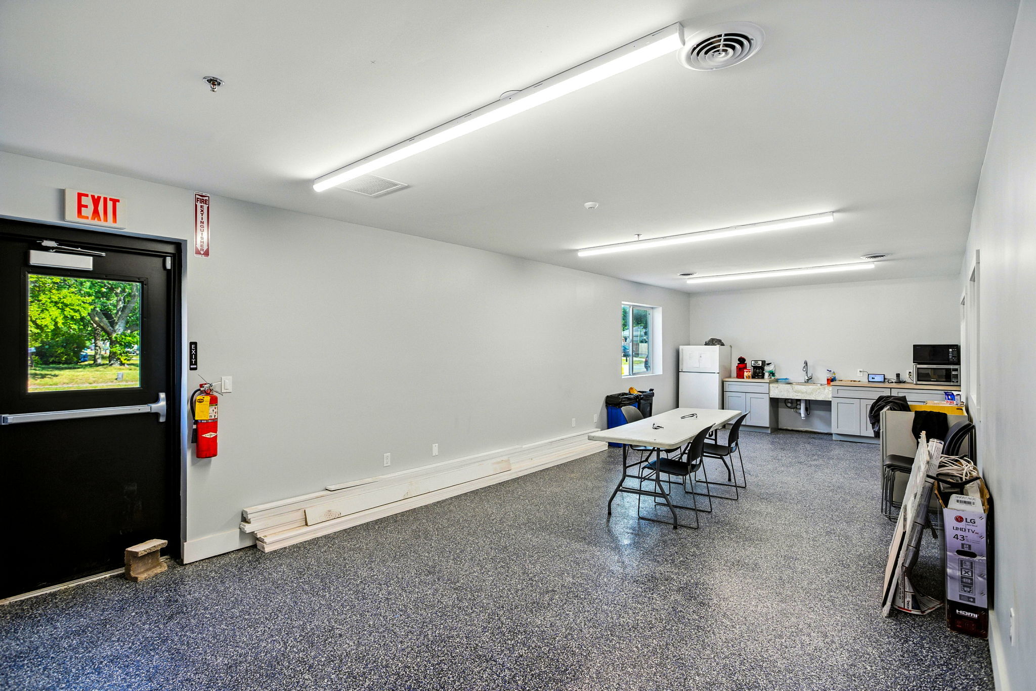 6-web-or-mls-4111-stafford-ave-sw