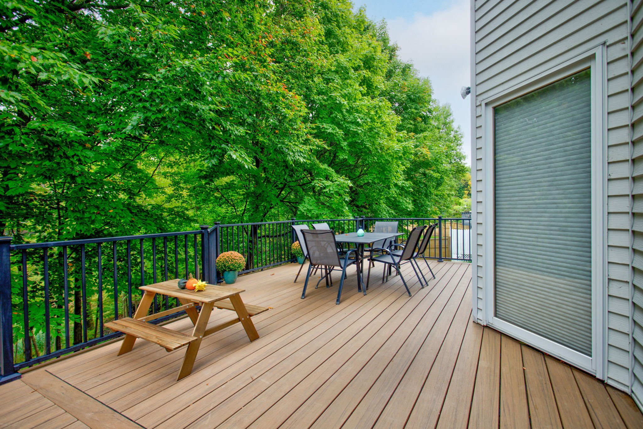 deck replacement in grand rapids mi